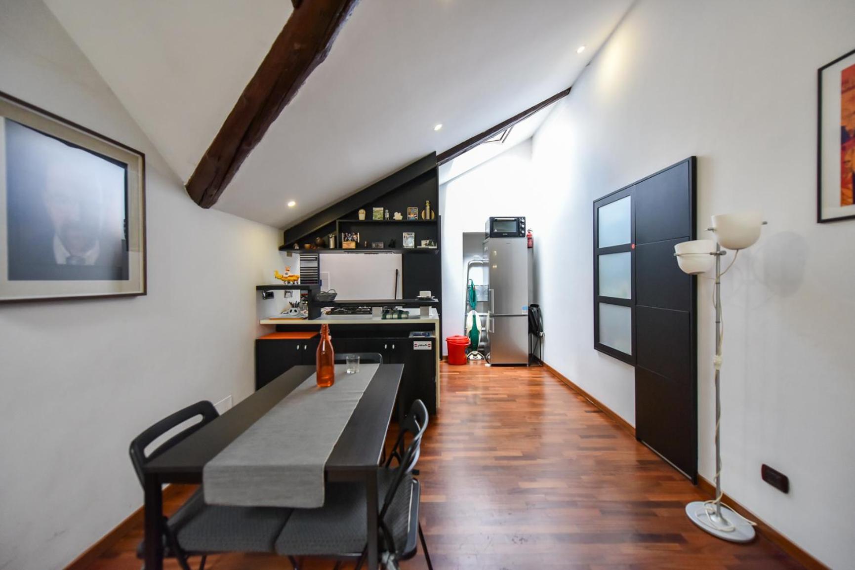 Modern Apartment Piazza Statuto Porta Susa Fs Turín Exterior foto
